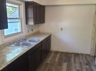 181 Roosevelt Ave, Elyria, OH