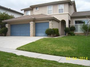 1469 Floral Park St, Corona, CA 92881