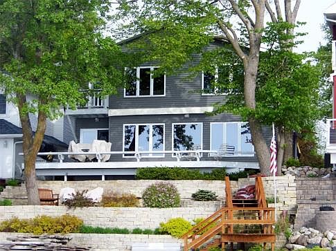 1st image of 2213 S Lakeview Dr