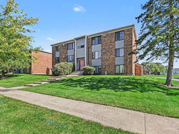 280 Canterbury Ln APT 5, Bolingbrook, IL 60440