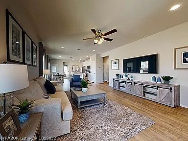5th image of 8701 Preston Wood Dr