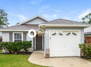 12595 Ashmore Green Dr N, Jacksonville, FL 32246