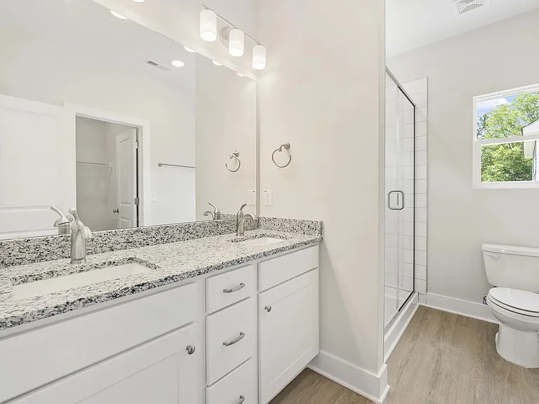 106 N Benjamine St — Photo 18