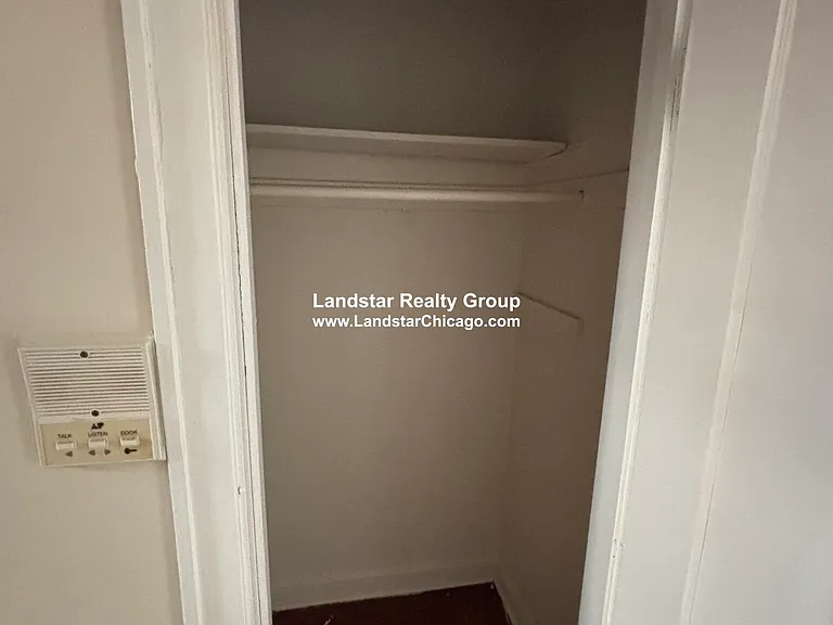 4931 N Whipple St #2E — Photo 15