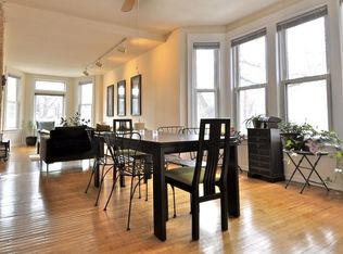 1846 W School St #1, Chicago, IL 60657