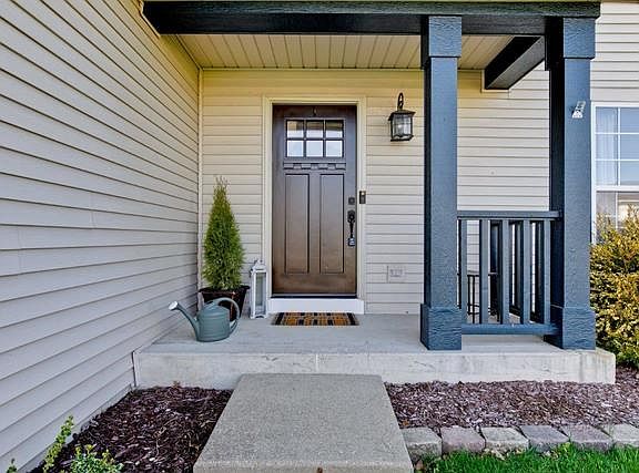 3rd image of 2354 N Greystone Dr