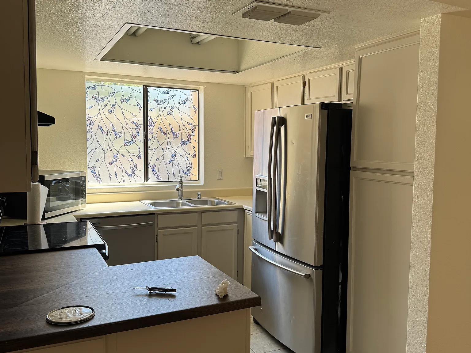 2 bed, 1084 sqft, $1,600 — Photo 3