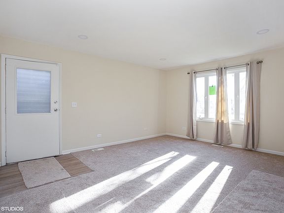 3rd image of 176 Golden Dr