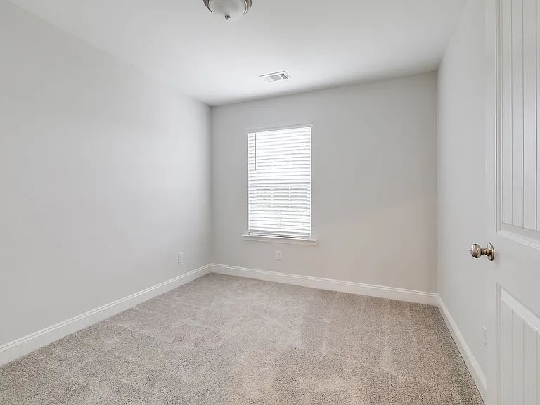 48 Belleau Woods Cir #43 — Photo 9