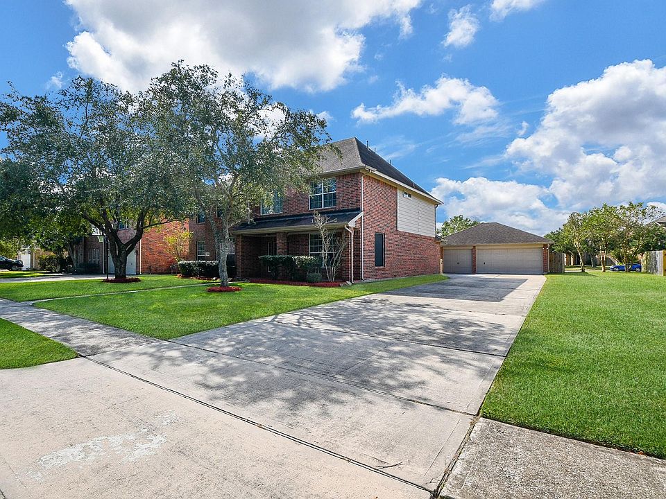 1st image of 3816 Houston Lake Dr