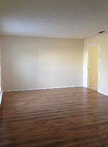 3rd image of 4206 Emerson Dr