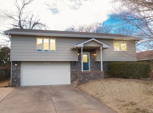 1816 Fawn St, Salina, KS 67401