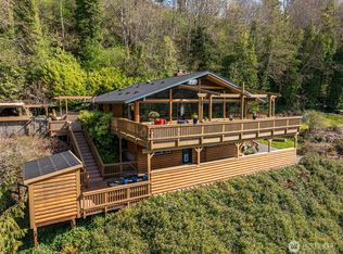 842 Strait View Dr, Port Angeles, WA 98362