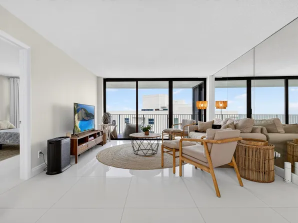 3590 S Ocean Boulevard #807, South Palm Beach, FL 33480