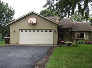 13784 Huntington Ave, Savage, MN 55378