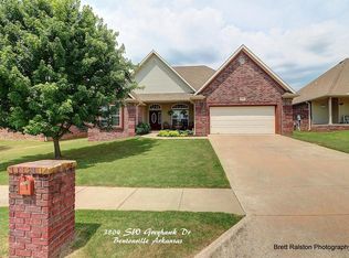 3804 SW Greyhawk Dr, Bentonville, AR 72713