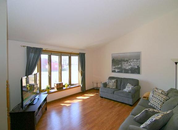 5th image of 6637 Kilmer Way