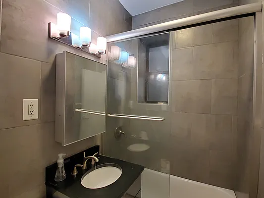 Rented by Compass | media 16