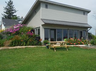 S4901A Getter Dr, Viroqua, WI 54665