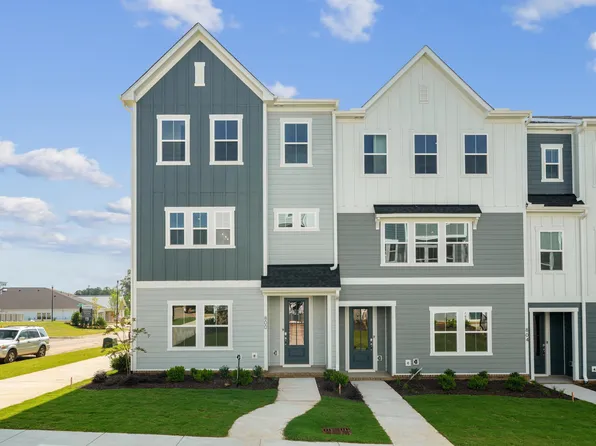 800 Hillfarm Dr, Wake Forest, NC 27587
