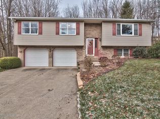 106 Maggies Rd #L-4, Clarks Summit, PA 18411