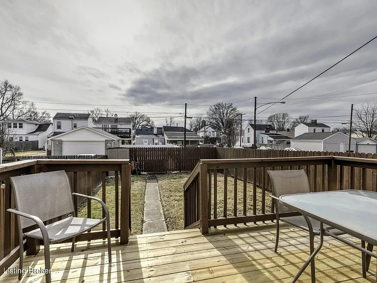 1102 Lydia St — Photo 19