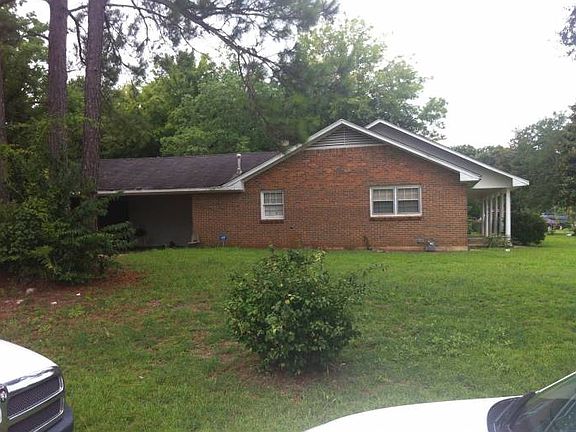 Side/garage view