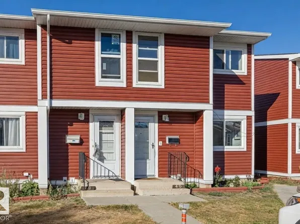 4707 126th Ave NW #40, Edmonton, AB T5A 4K4