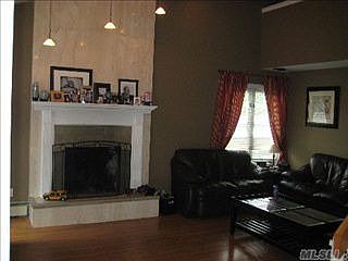 4th image of 35 Meadow Ave