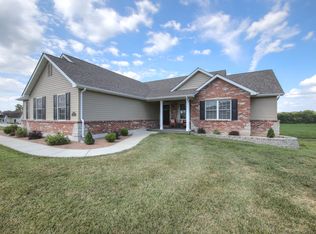 185 Redbird Ln, Old Monroe, MO 63369