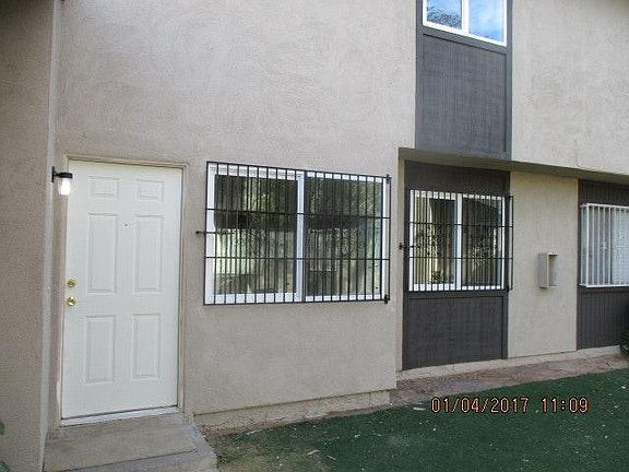 2nd image of 209 N 18th St APT C