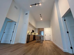 1652 NE 124th St #201, Miami, FL 33181