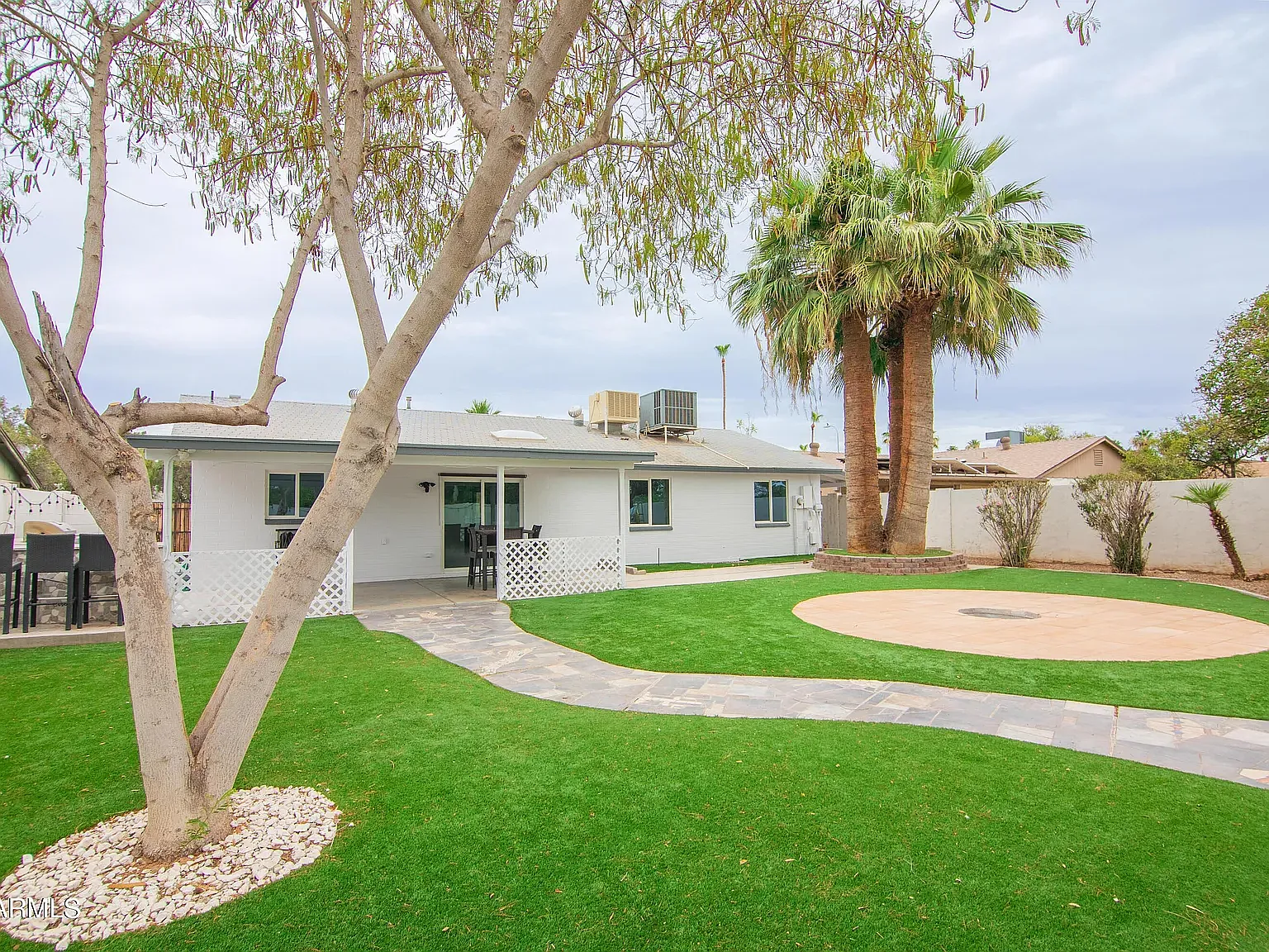 4 bed, 1591 sqft, $1,150 — Photo 3