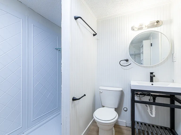 307 McMaster Pl — Photo 24