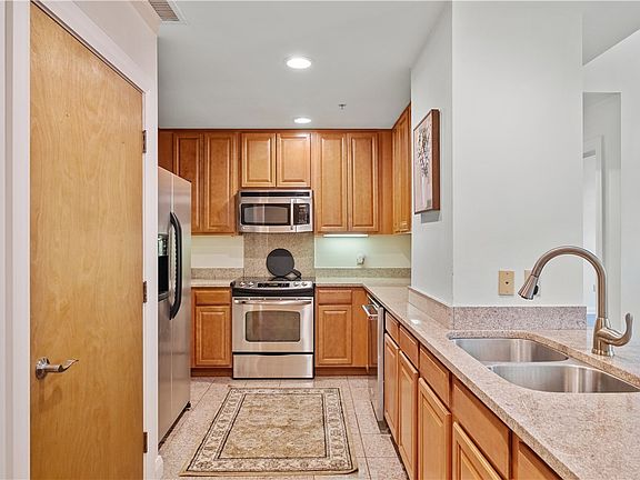 3rd image of 306 4th Ave APT 501