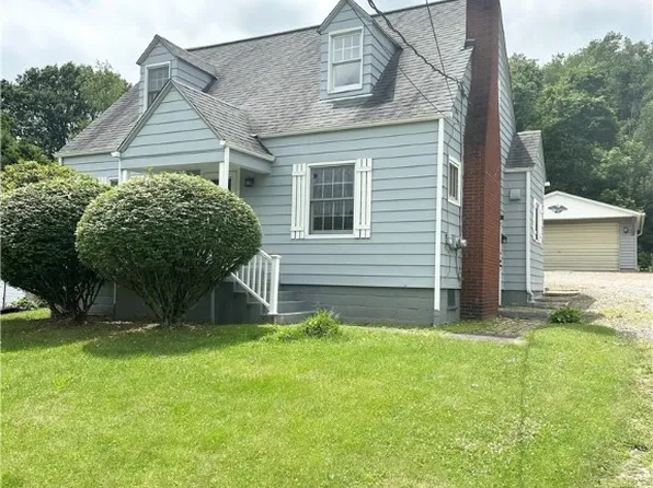 17 Robb St, Mc Donald, PA 15057