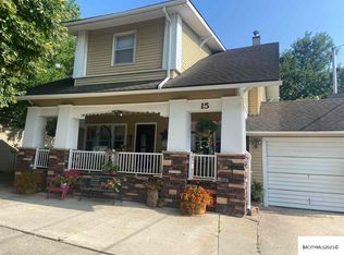 15 13th St SE, Mason City, IA 50401
