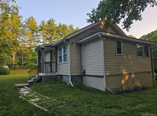 11 Philcox Rd, Middletown, NY 10940