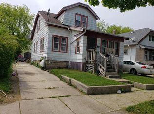 3337 N Vel R Phillips Ave, Milwaukee, WI 53212