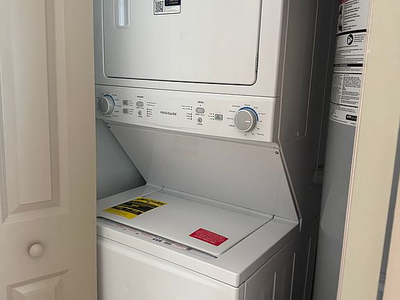 4th image of 115 Koehler Ct #200