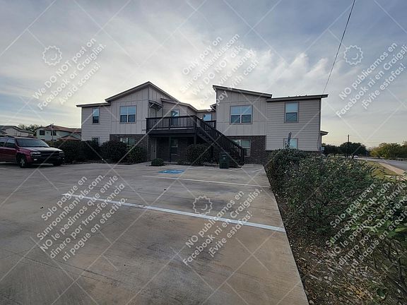 2nd image of 2200 Creekside Ln #C