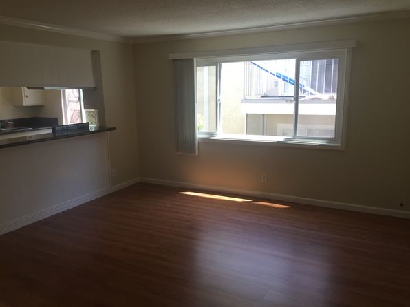 1522 Redondo Ave APT 16