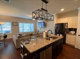 242 Cashes Dr, Lilburn, GA 30047