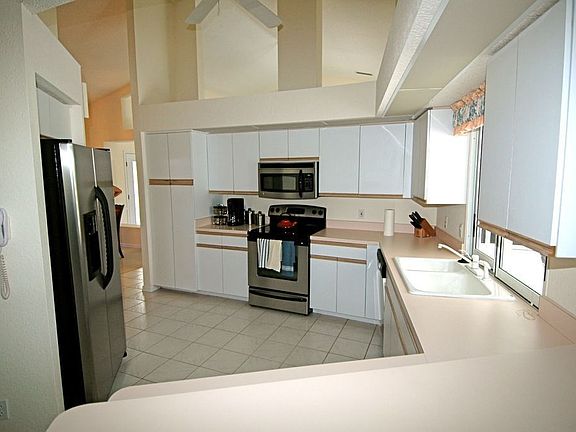 5th image of 1000 Indian Hills Ct