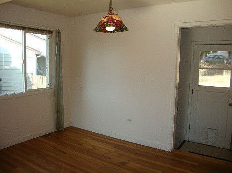 3rd image of 2132 W Shannon Ave