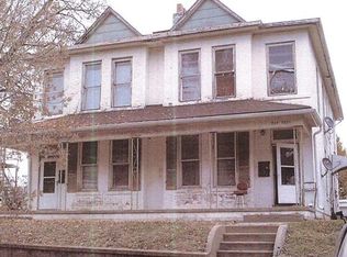 905 S 14th St, Saint Joseph, MO 64503