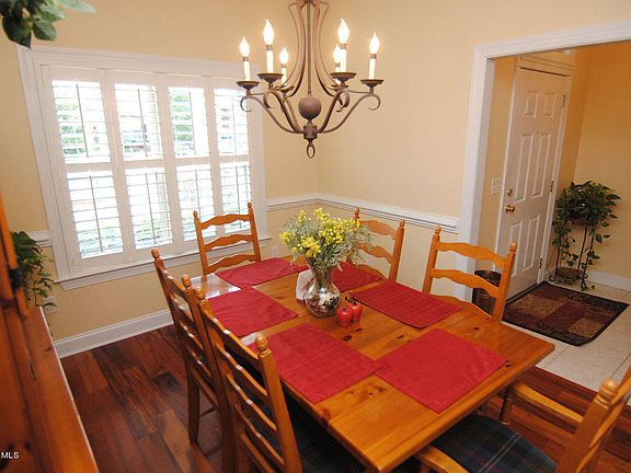 5th image of 1002 Ryans Ct