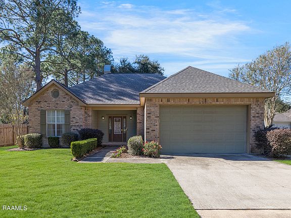 2nd image of 430 Breemen Cir