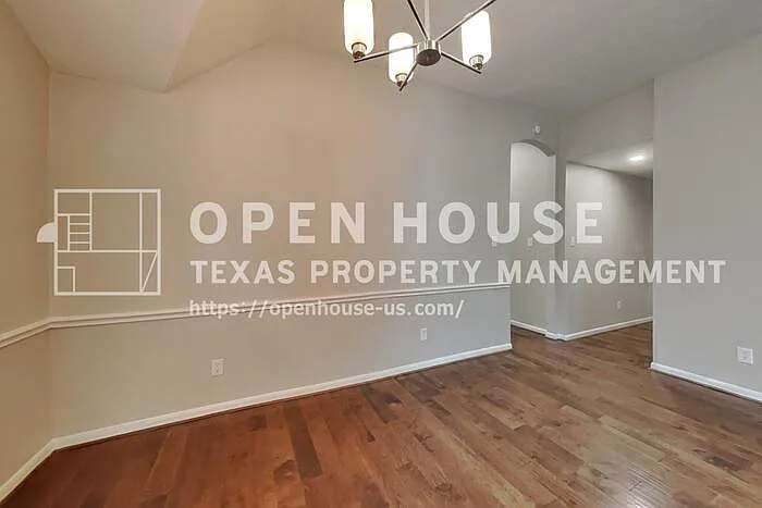 7031 Echo Pines Dr — Photo 8