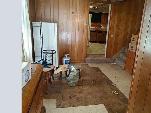 5th image of 515 Fayette St